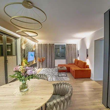 Apartament W Cieplicach Luxury Jelenia Gora Exterior photo